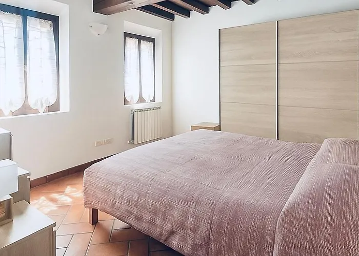 Apartament Piazza Castello *